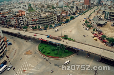 淡水天桥拆除后的变化-2008年